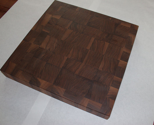 Walnut end grain cutting board / block